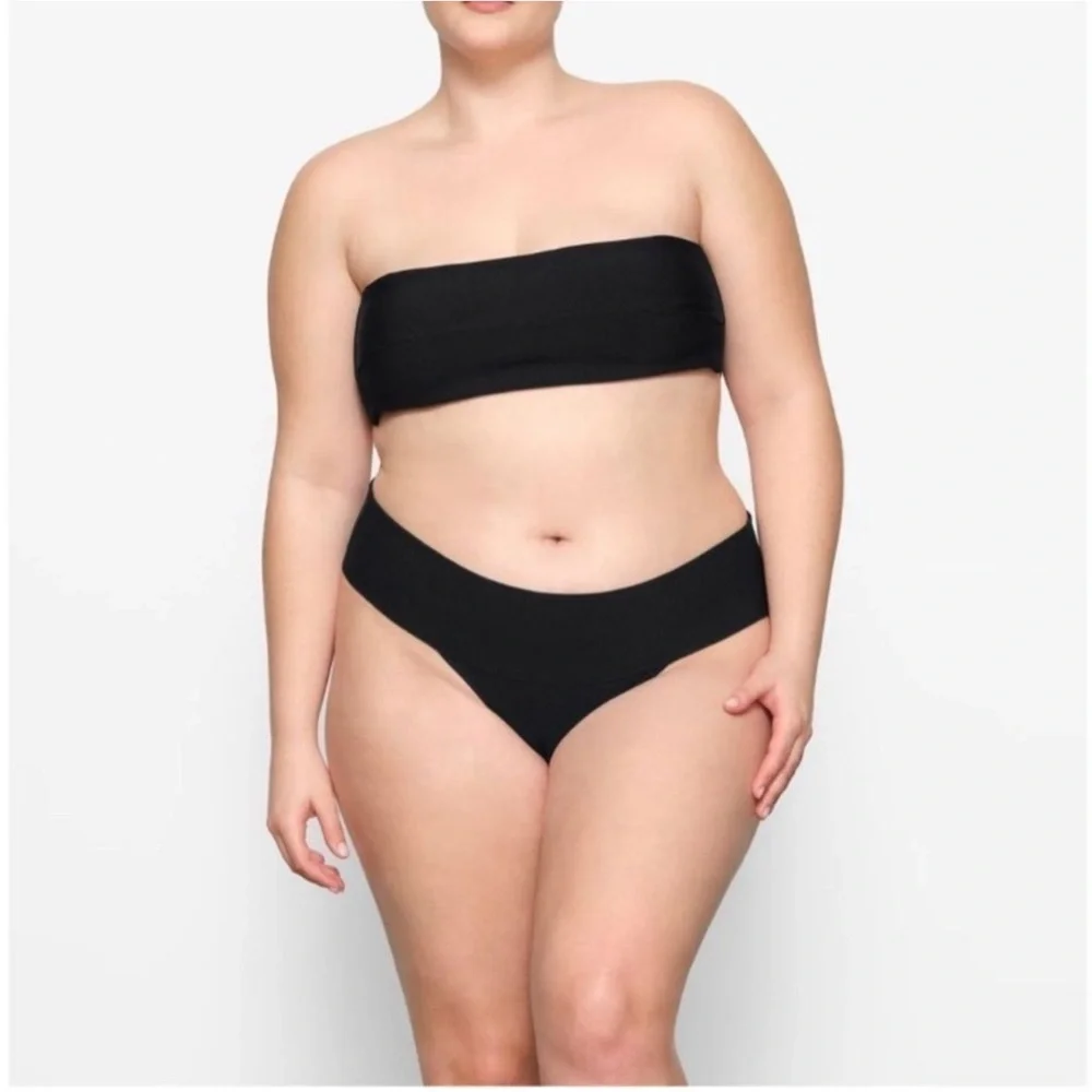 Skims, 2 Piece Bathing Suit, Bandeau Top and Cheeky Bottom, Sz Medium